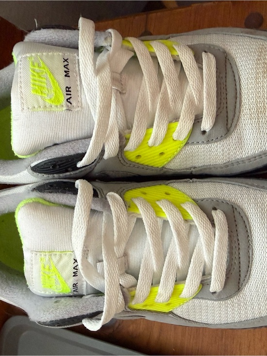 Nike Men\'s Grey and Neon Yellow Air Max 90 Athletic Sneakers main image 4